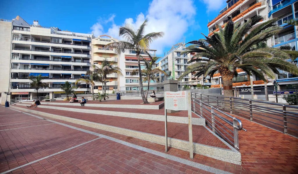 Plaza de Saulo Torón Las Palmas Gran Canaria