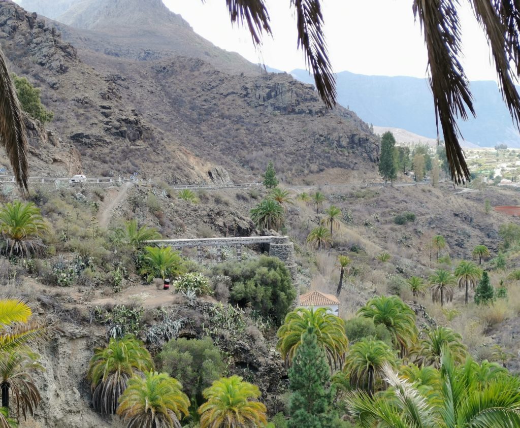 Blick von der Finca Molino de Agua auf die Wassermühle von Fataga