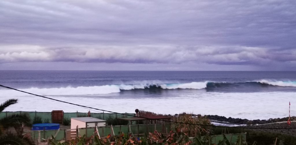 Das Wetter im Januar auf Gran Canaria 12 Raue See San Andés Gran Canaria