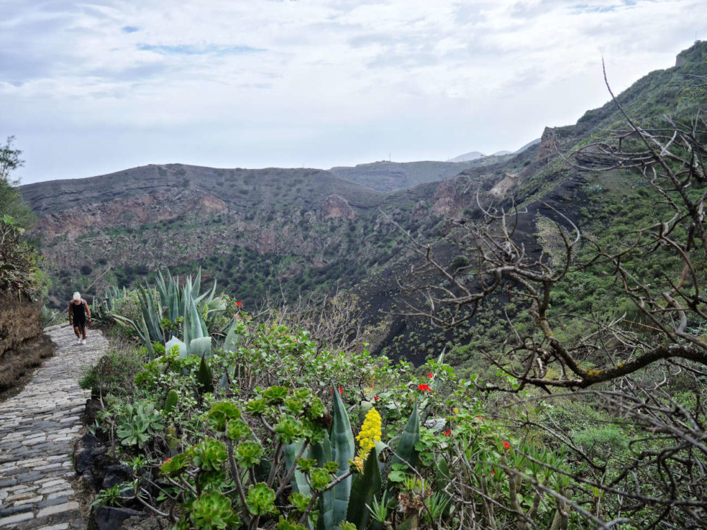 Wanderweg zum Mirador el Cornical