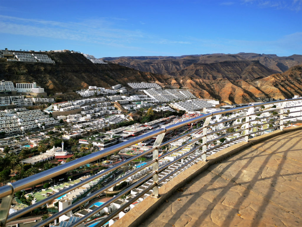 Am Aussichtspunkt Puerto Rico Gran Canaria