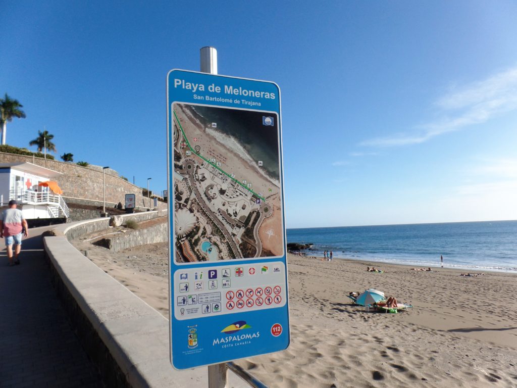 Infotafel am Playa de Meloneras