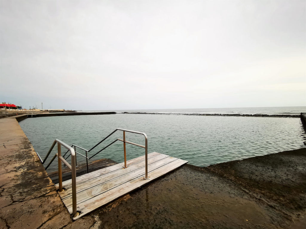 Piscinas naturales Castillo del Romeral Naturpools Castillo del Romeral