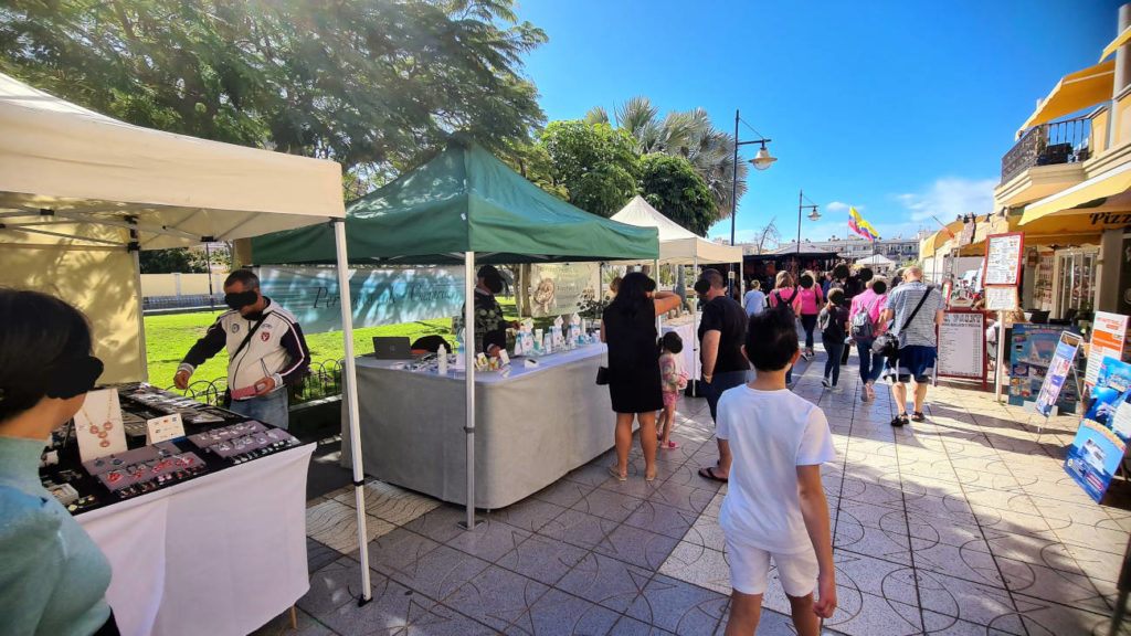 Kunsthandwerkermarkt Puerto de Mogán Gran Canaria