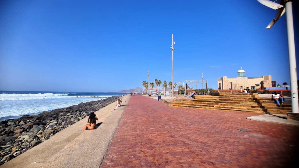 Die Promenade Paseo de las Canteras verbindet die Nordküste in Las Palmas de Gran Canaria