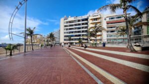 Paseo de Las Canteras höhe dem Plaza de Saulo Torón Las Palmas