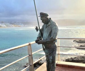 The Fisherman Statue am Playa de Las Canteras Gran Canaria